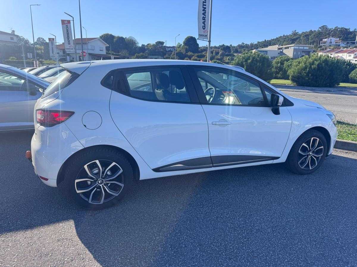renault-clio-2016-gasolina-898cc