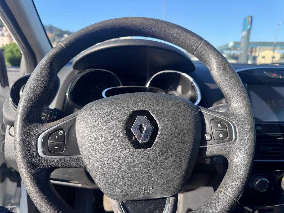 renault-clio-2016-gasolina-898cc