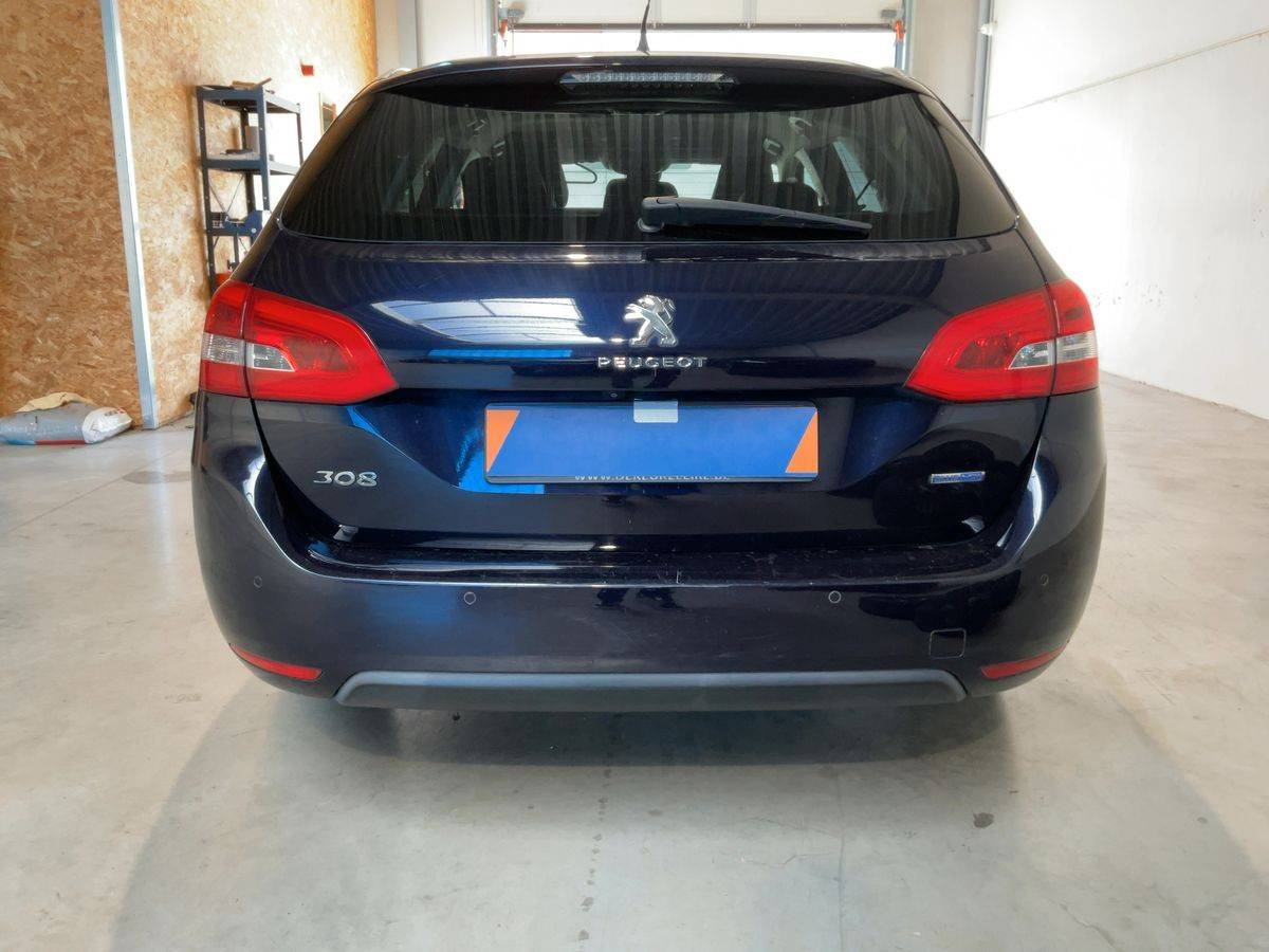 peugeot-308-sw-2015-diesel-1560cc