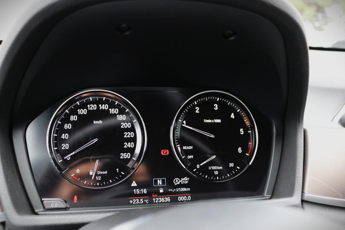 bmw-x1-2018-diesel-1496cc