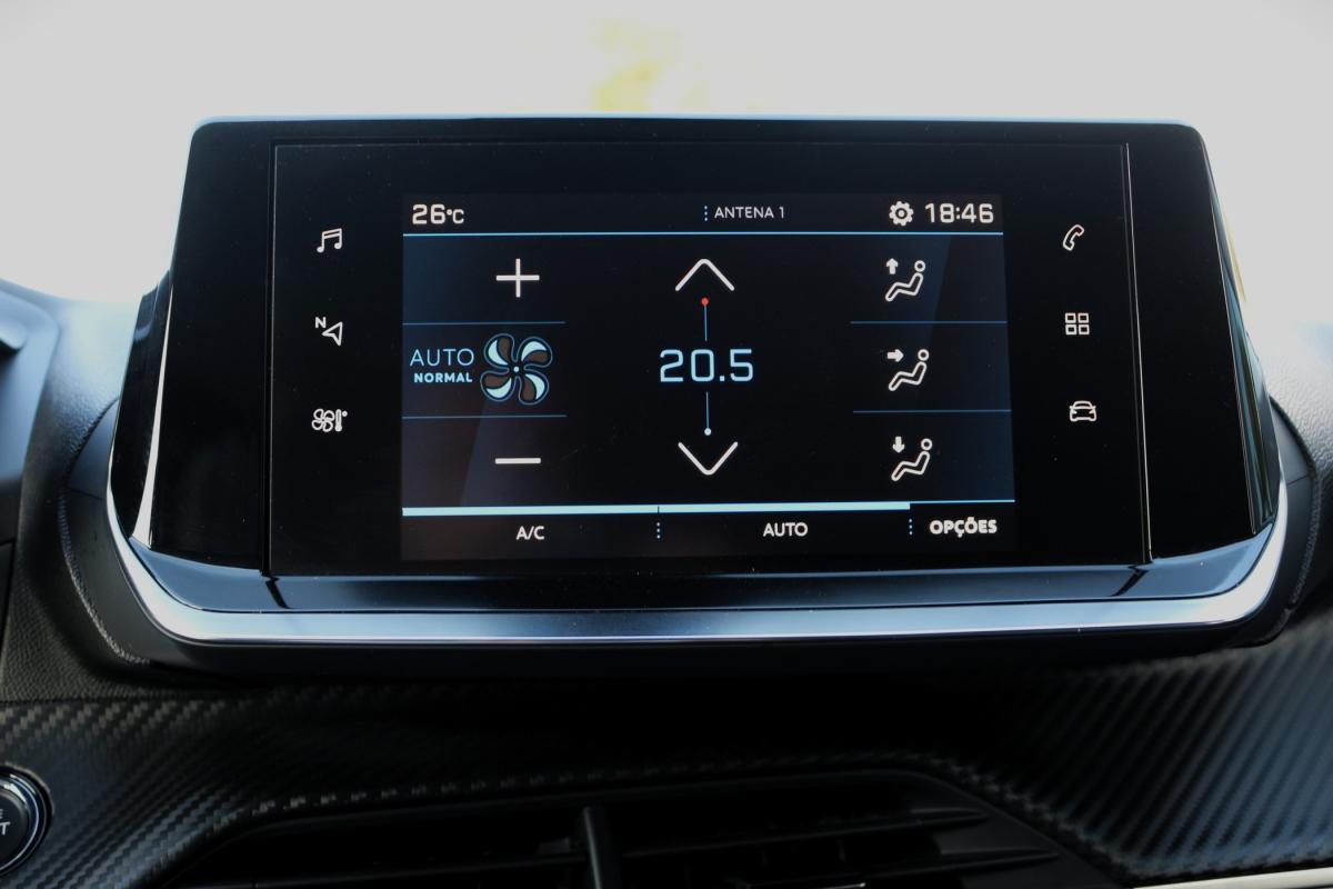 peugeot-208-2020-gasolina-1199cc