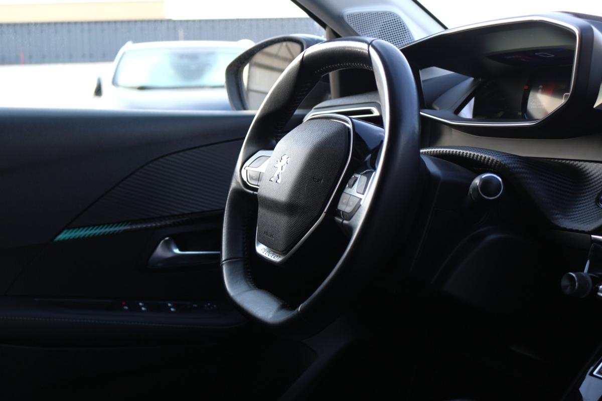 peugeot-208-2020-gasolina-1199cc