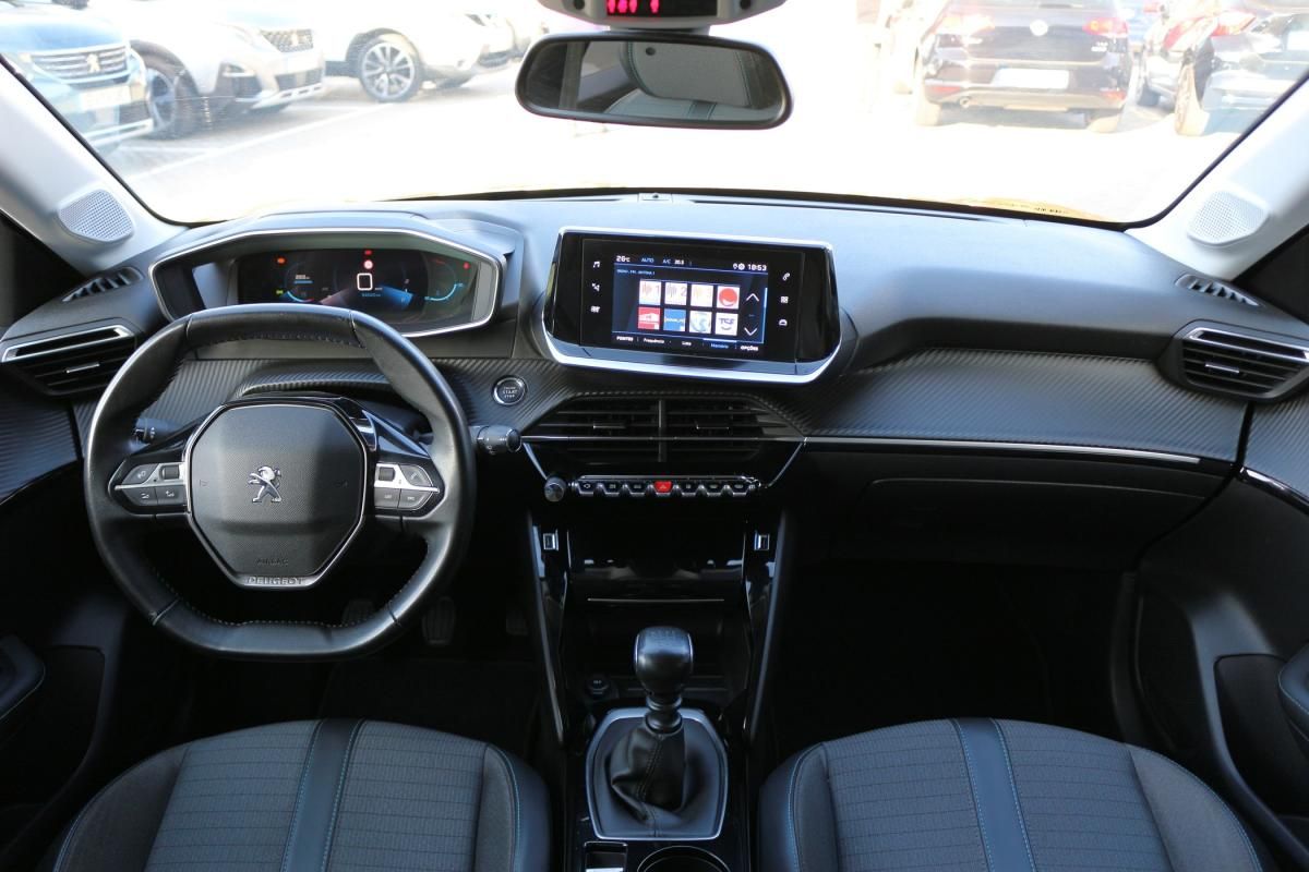 peugeot-208-2020-gasolina-1199cc