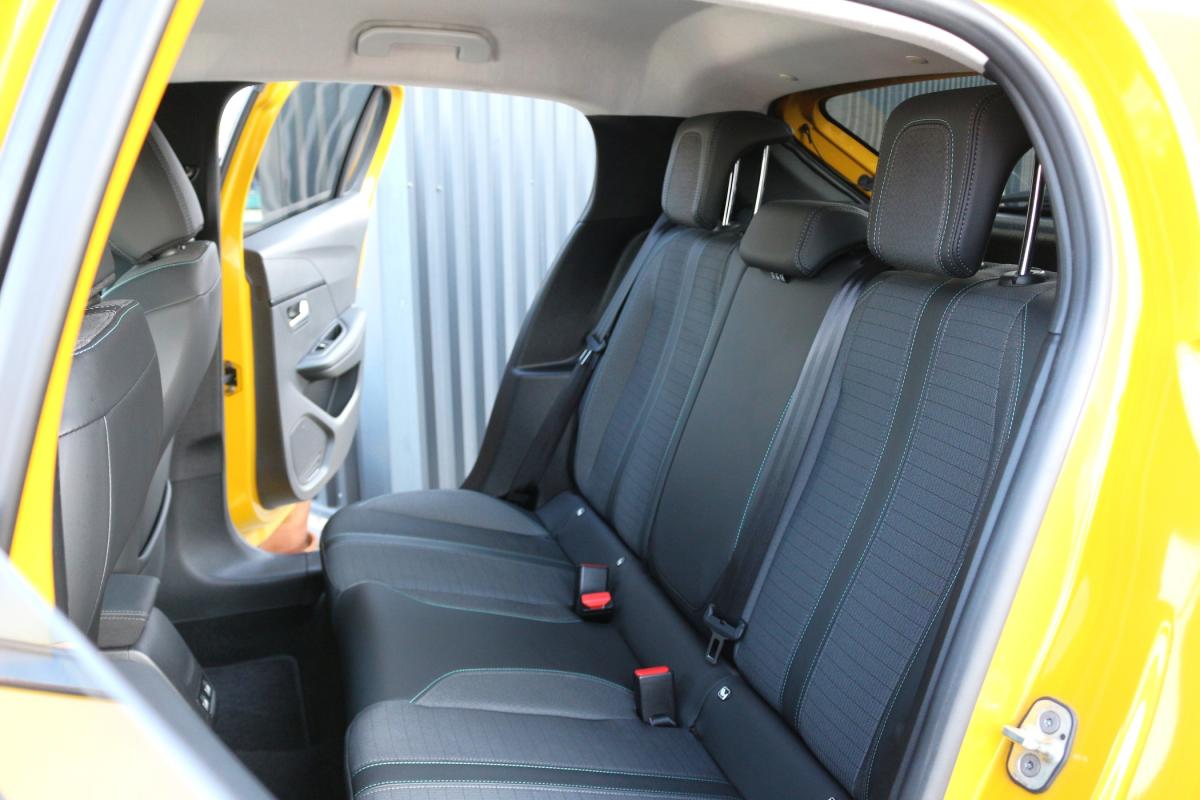 peugeot-208-2020-gasolina-1199cc