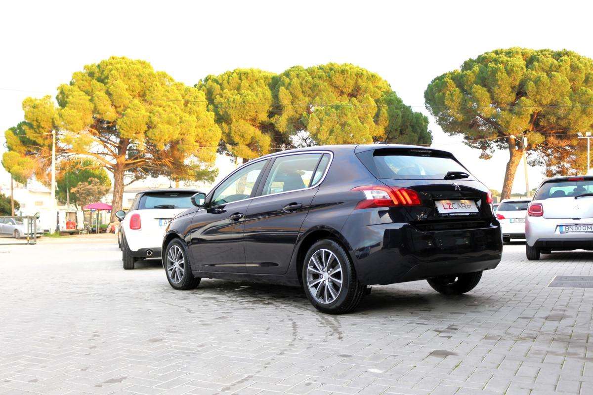 peugeot-308-2014-gasolina-1199cc
