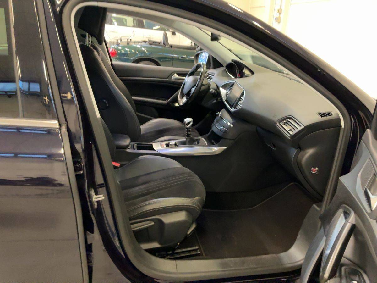 peugeot-308-2016-diesel-1560cc