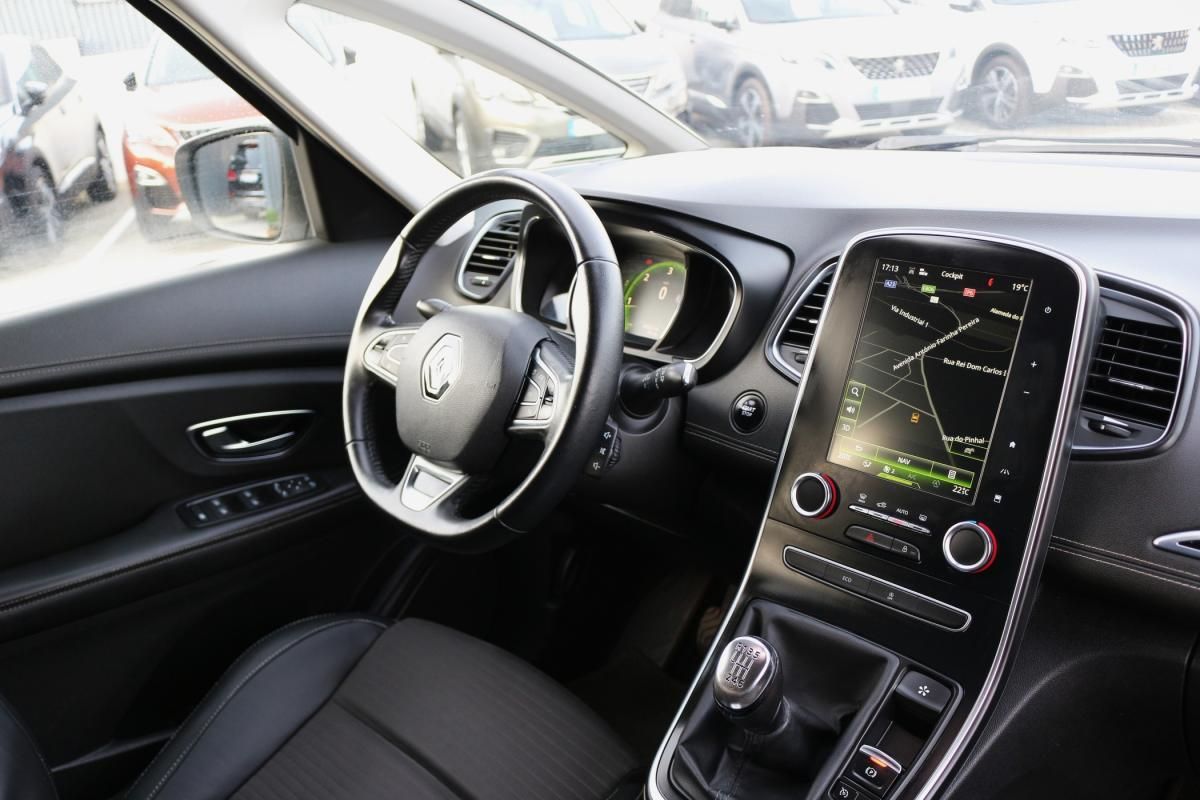 renault-grand-scenic-2017-diesel-1598cc