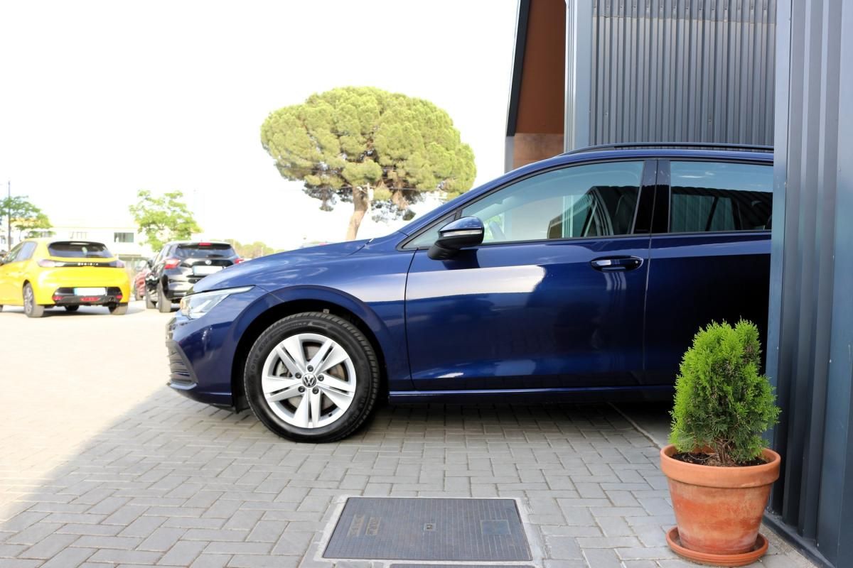 volkswagen-golf-2021-diesel-1968cc