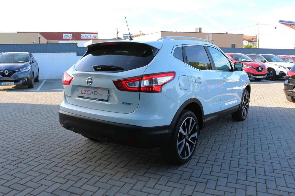 nissan-qashqai-2014-diesel-1598cc