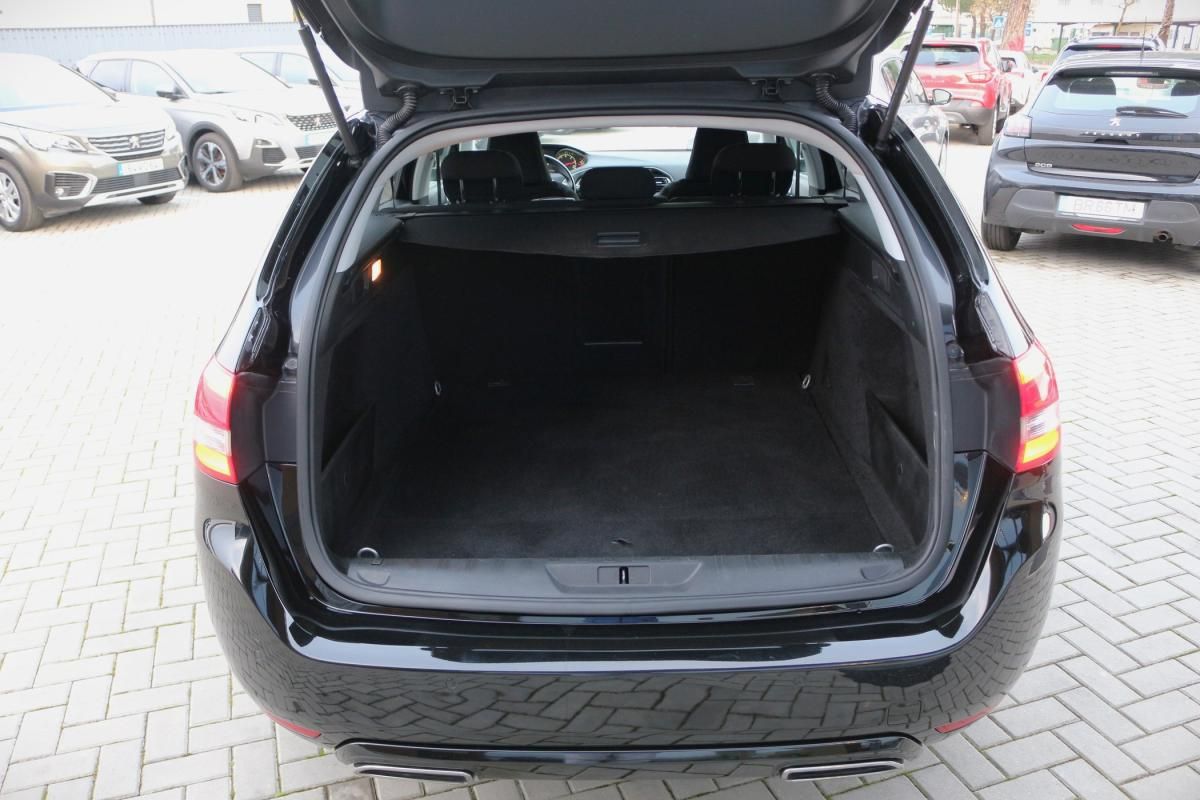 peugeot-308-sw-2016-diesel-1560cc