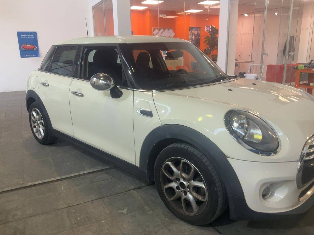 mini-cooper-2015-diesel-1496cc