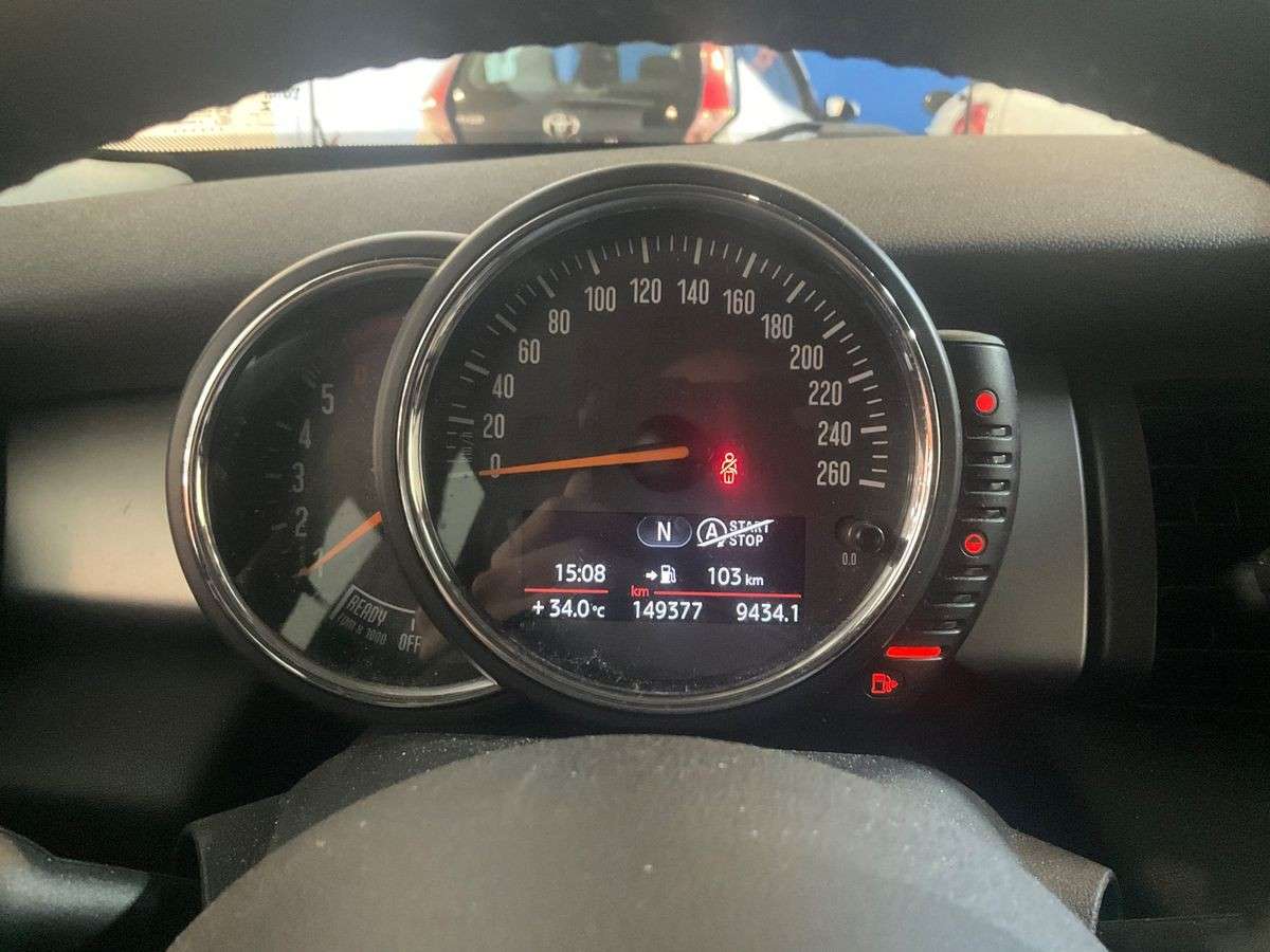 mini-cooper-2015-diesel-1496cc