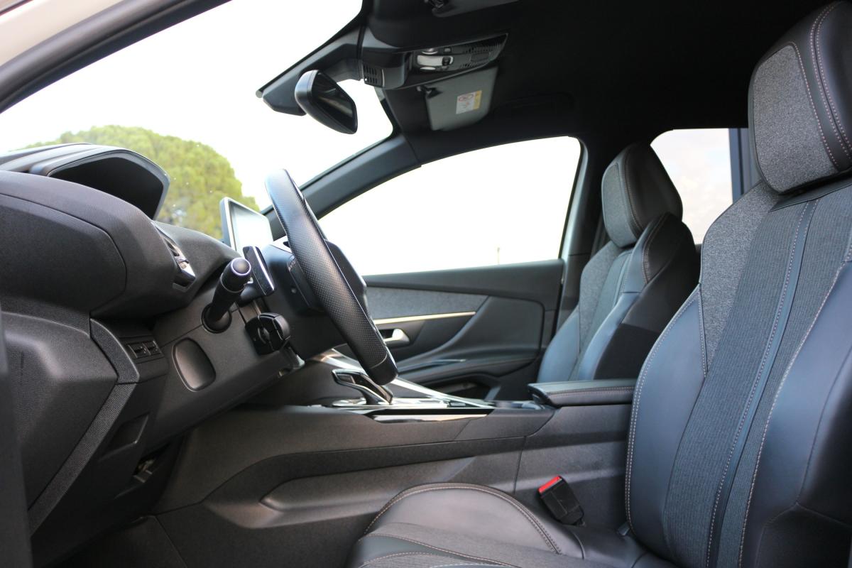 peugeot-3008-2017-diesel-1560cc