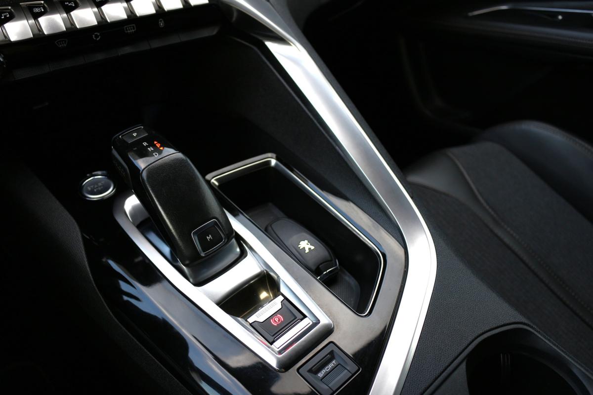 peugeot-3008-2017-diesel-1560cc