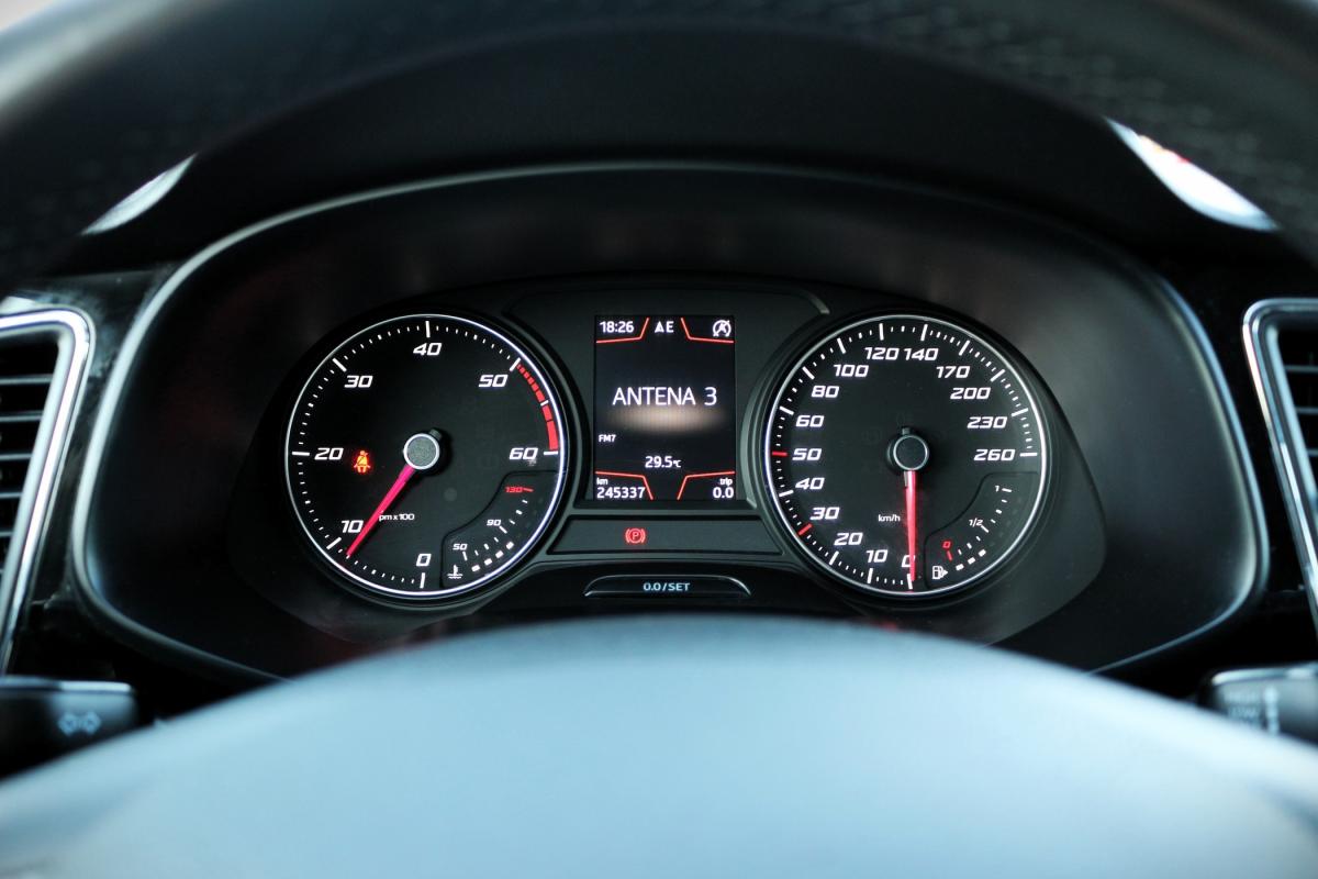 seat-leon-st-2015-diesel-1598cc