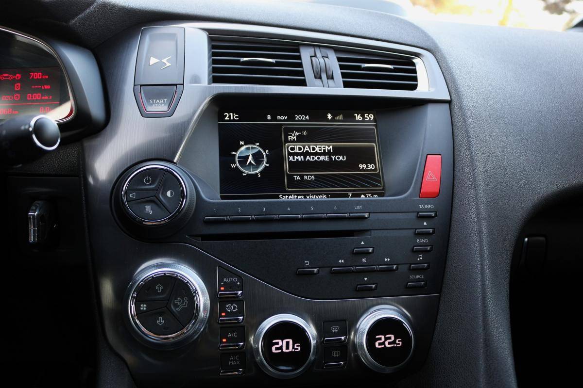 citroen-ds5-2015-diesel-1560cc