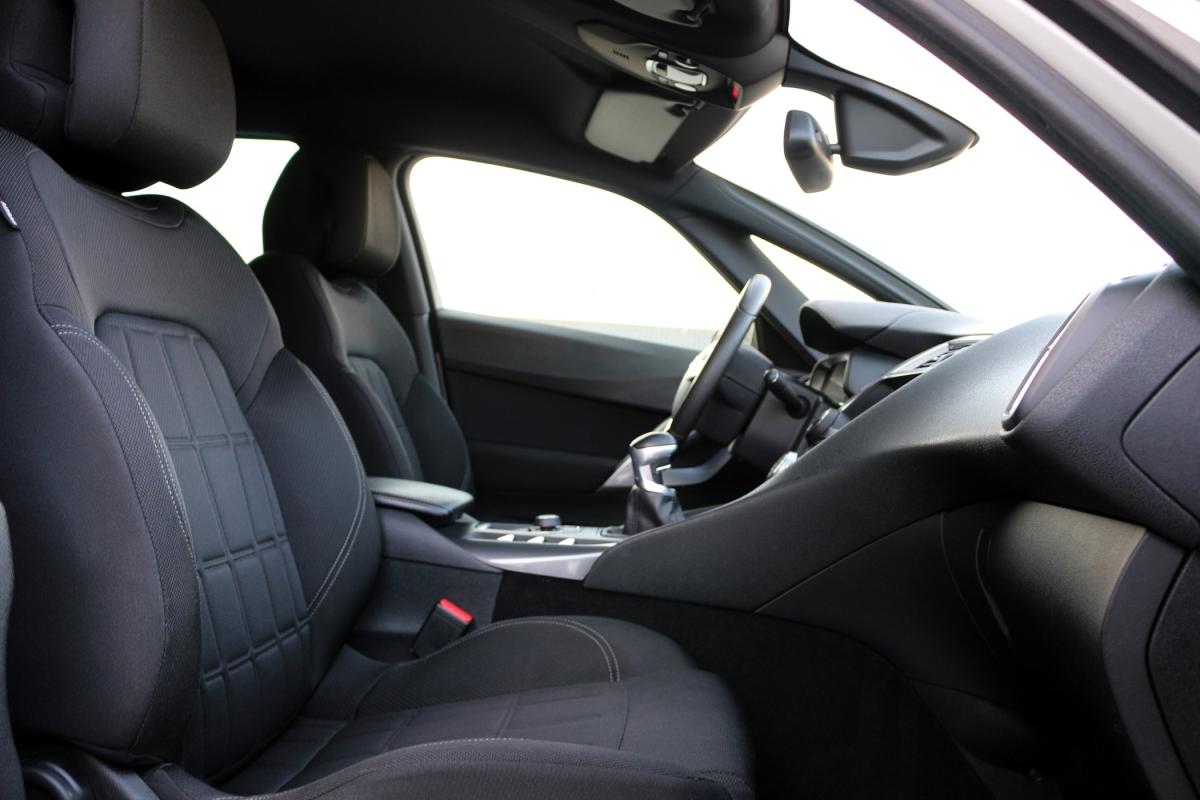 citroen-ds5-2015-diesel-1560cc