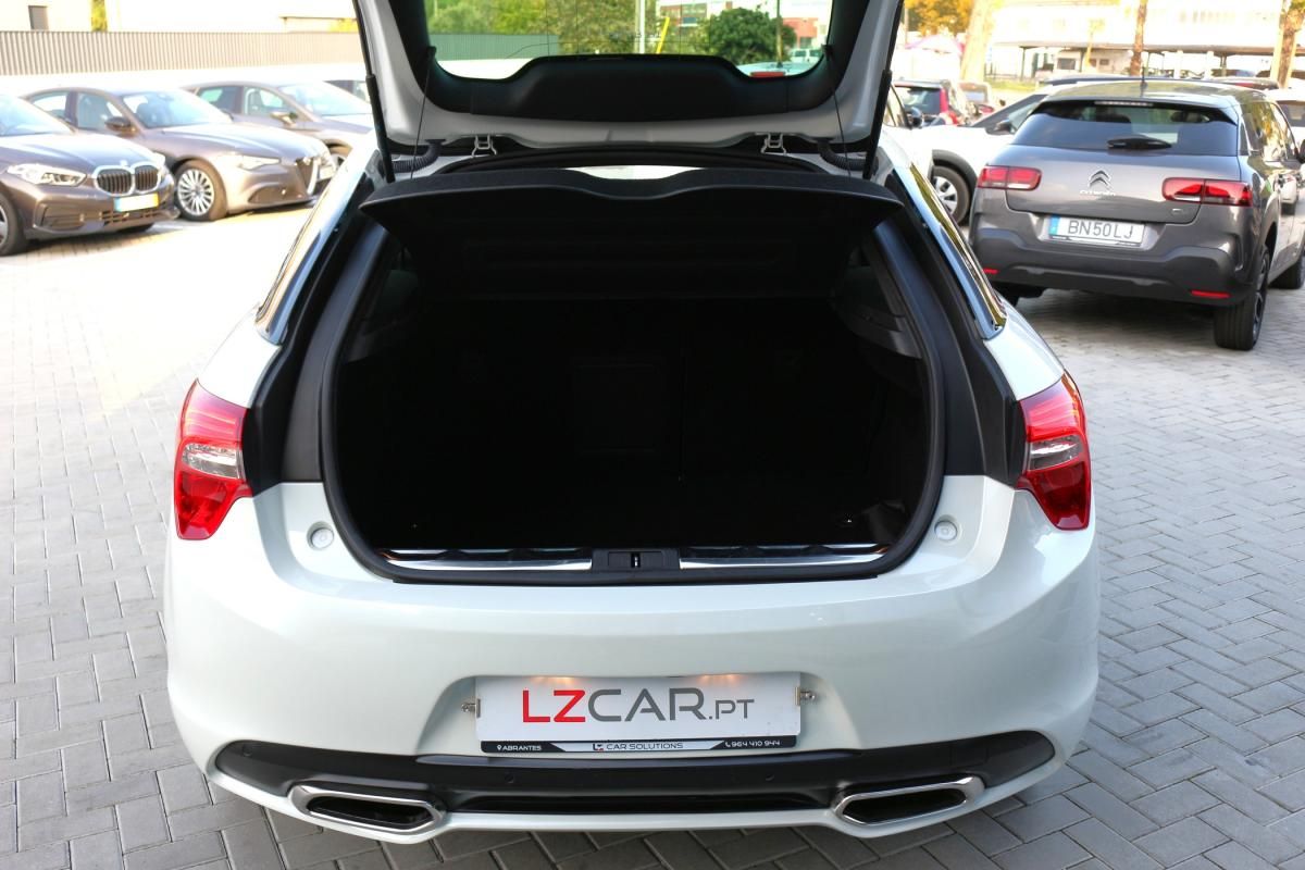 citroen-ds5-2015-diesel-1560cc