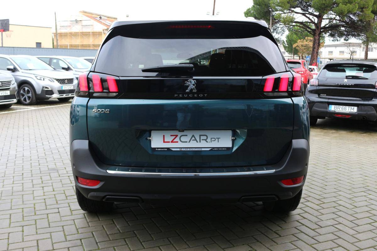 peugeot-5008-2018-gasolina-1199cc