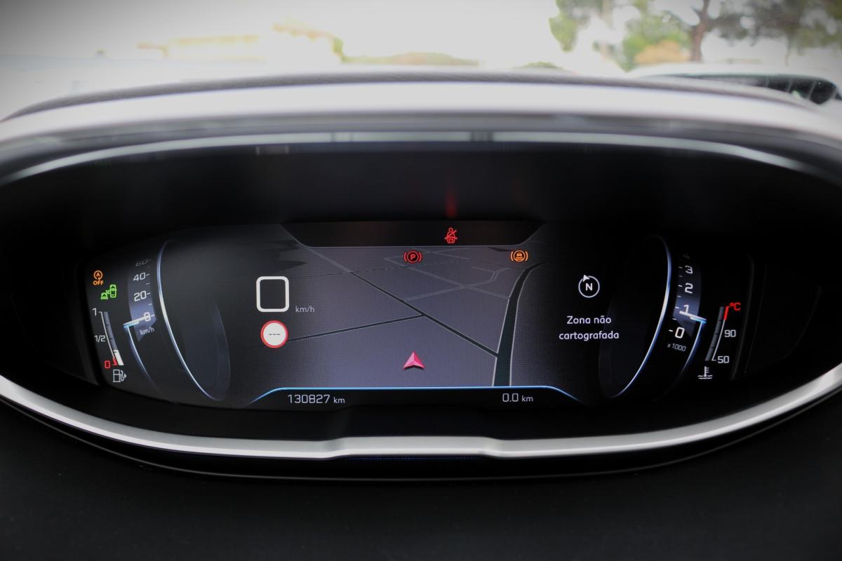 peugeot-5008-2018-gasolina-1199cc