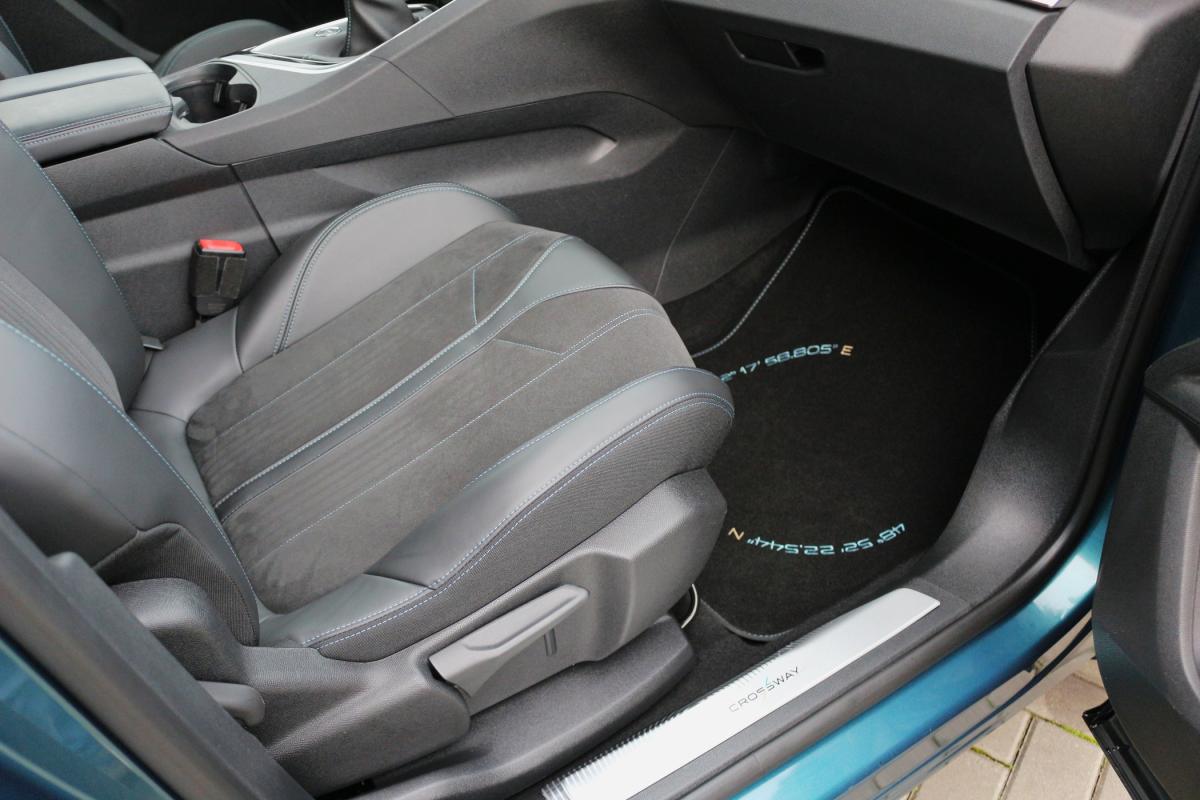peugeot-5008-2018-gasolina-1199cc