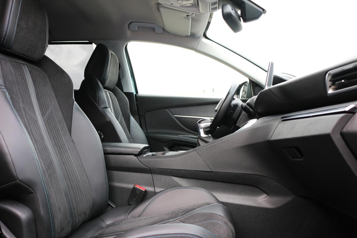 peugeot-5008-2018-gasolina-1199cc