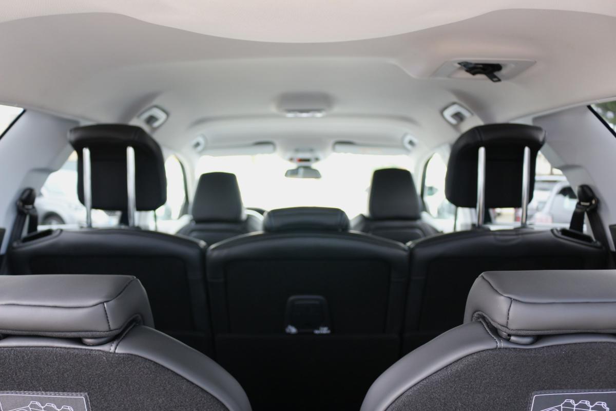 peugeot-5008-2018-gasolina-1199cc