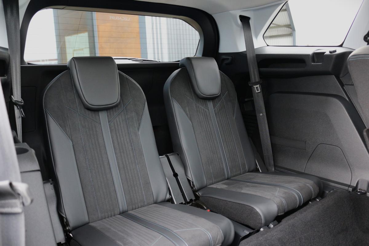 peugeot-5008-2018-gasolina-1199cc