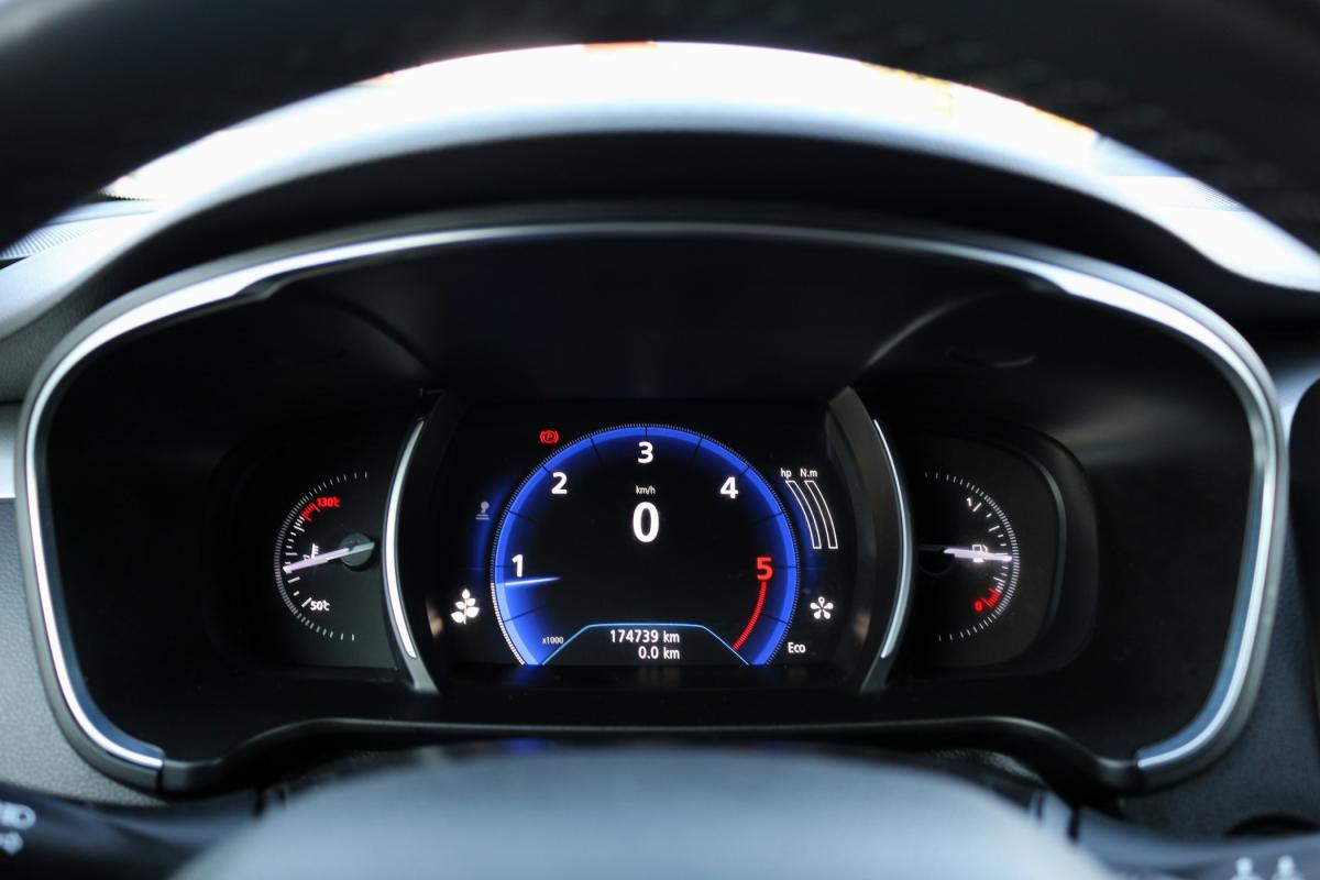 renault-talisman-sport-tourer-2018-diesel-1461cc