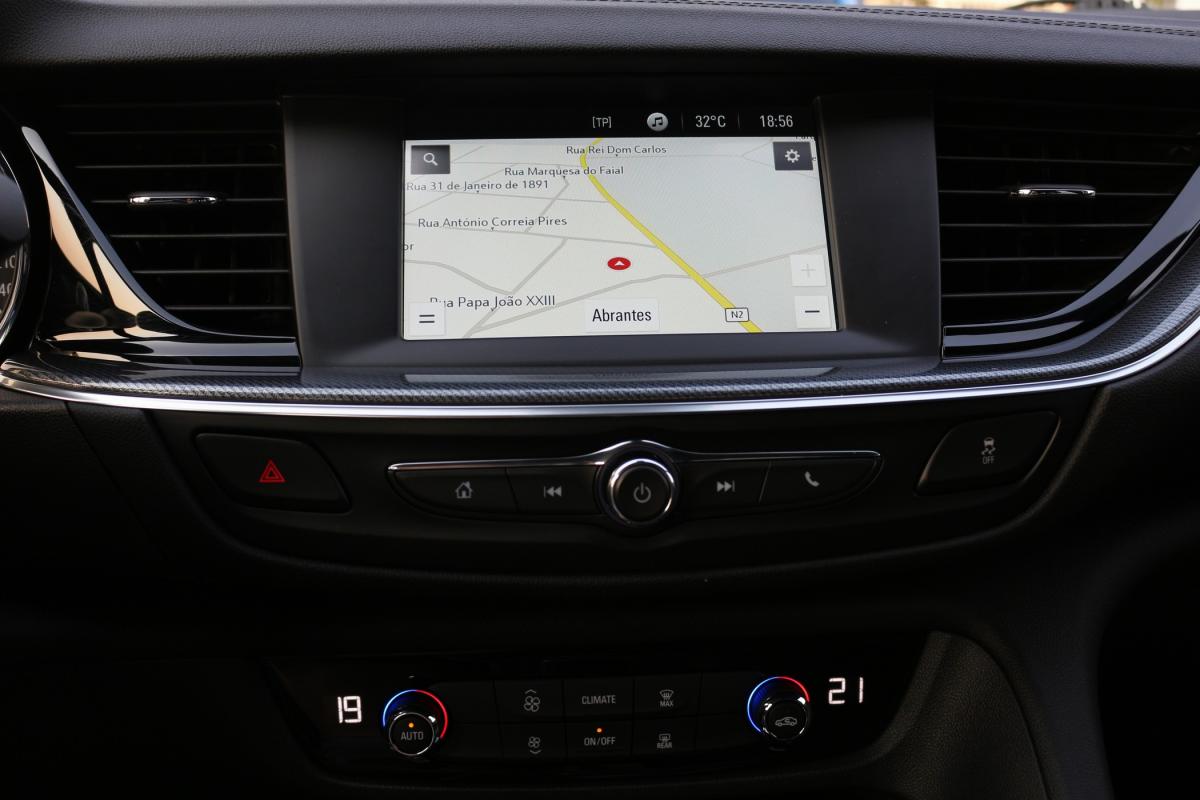 opel-insignia-2021-diesel-1496cc