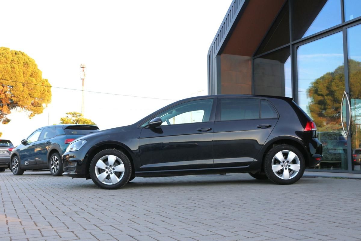 volkswagen-golf-2015-diesel-1598cc