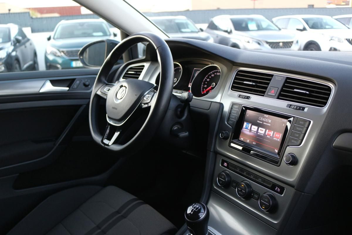 volkswagen-golf-2015-diesel-1598cc