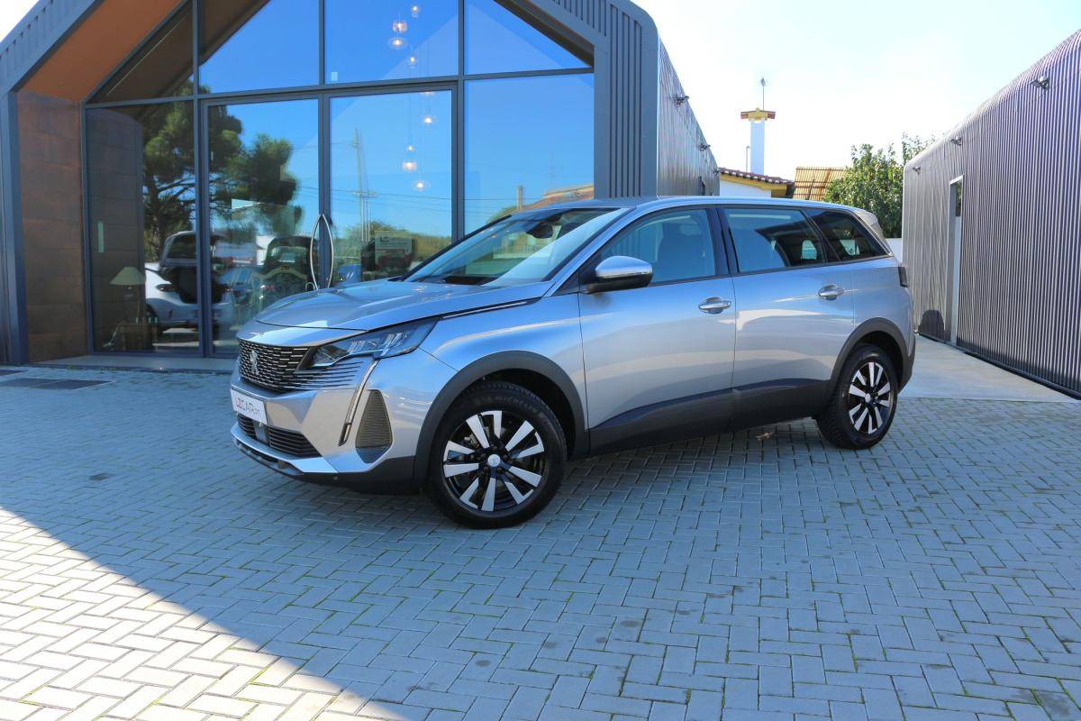 peugeot-5008-2021-gasolina-1199cc