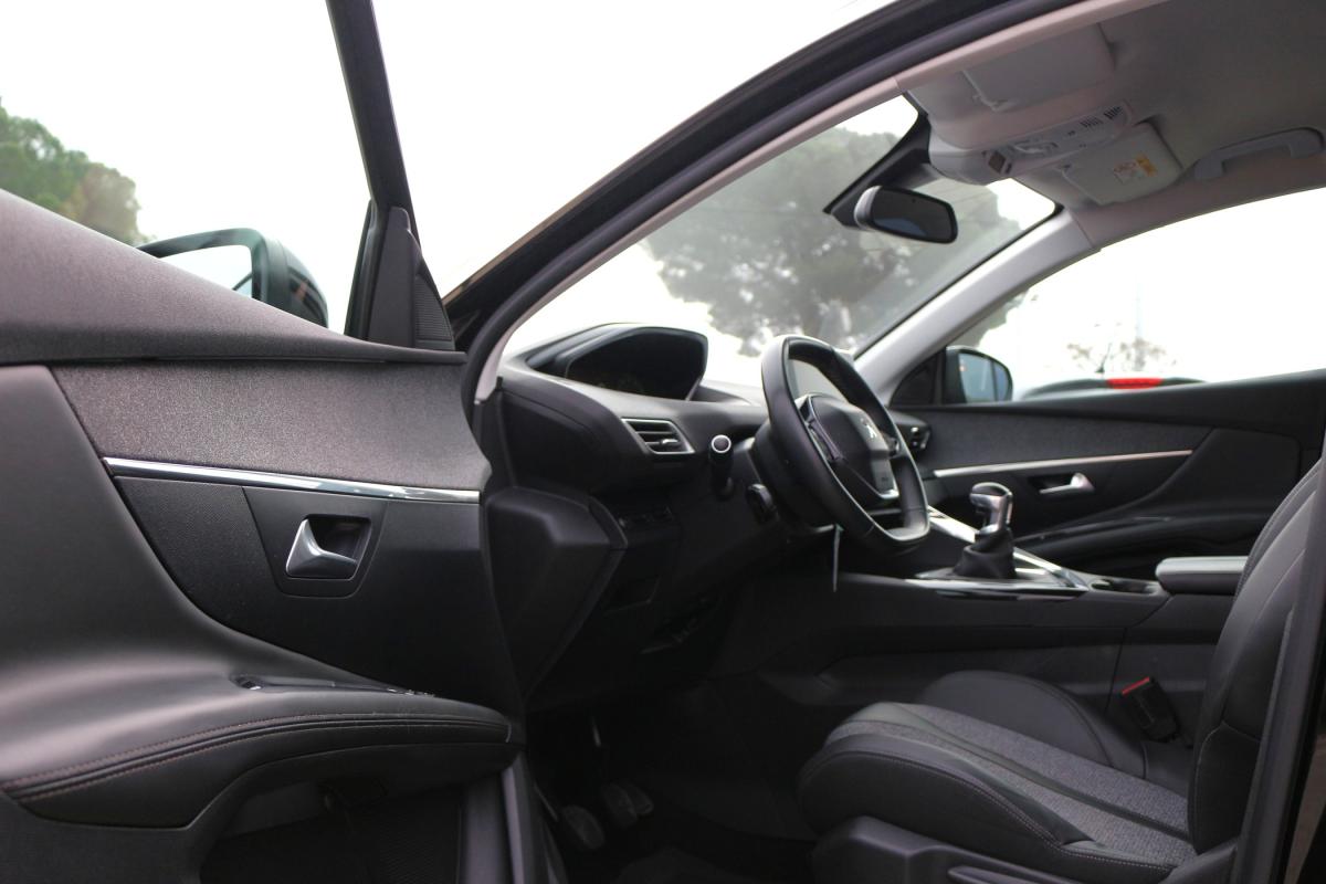 peugeot-3008-2017-gasolina-1199cc