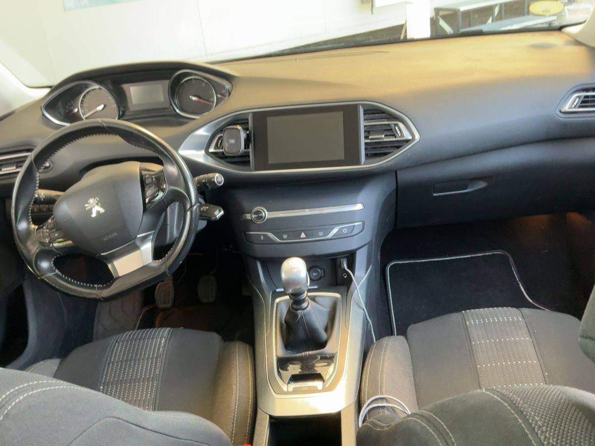 peugeot-308-sw-2016-diesel-1560cc
