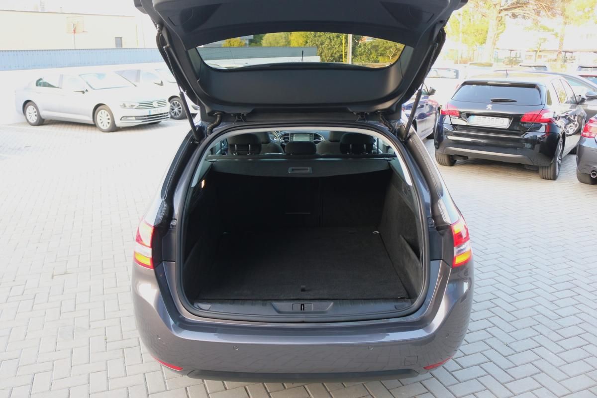 peugeot-308-sw-2016-diesel-1560cc