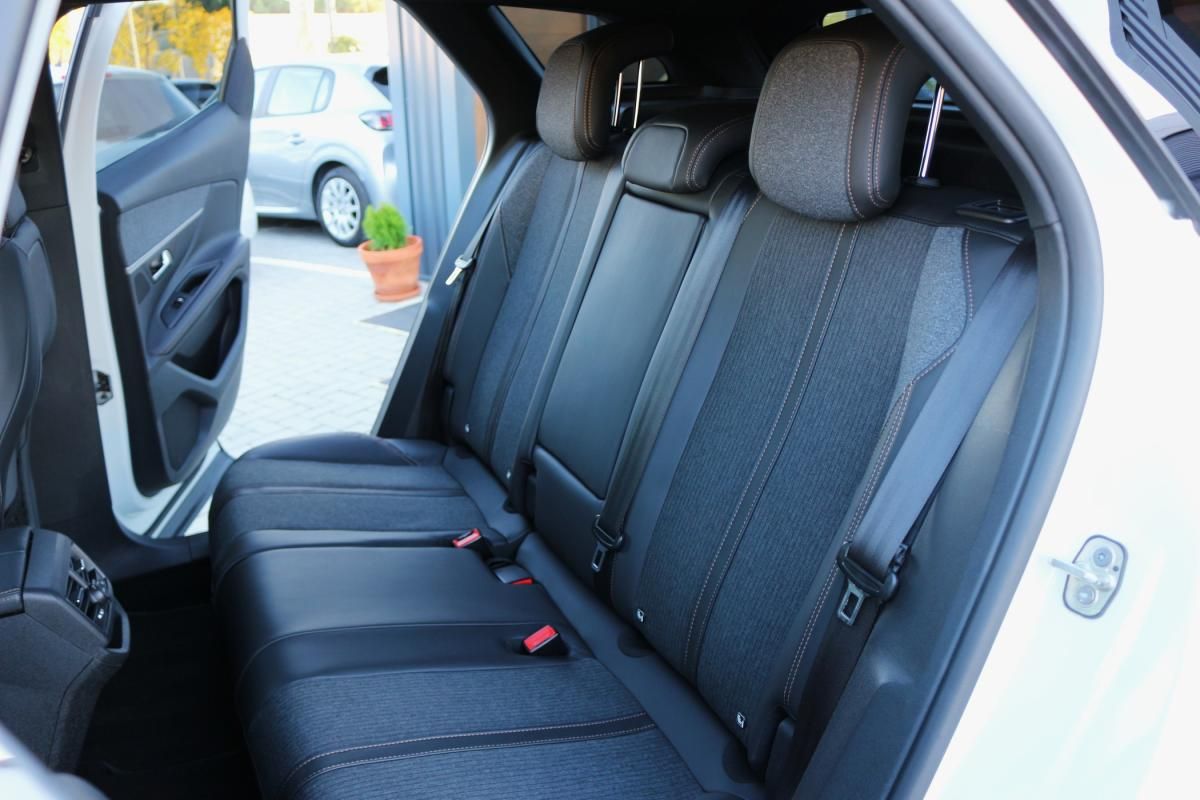 peugeot-3008-2017-diesel-1560cc