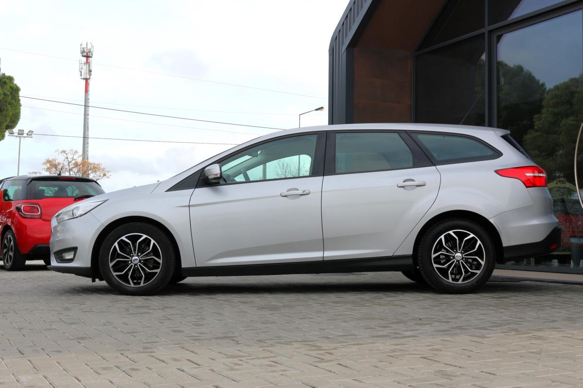 ford-focus-sw-2015-diesel-1499cc
