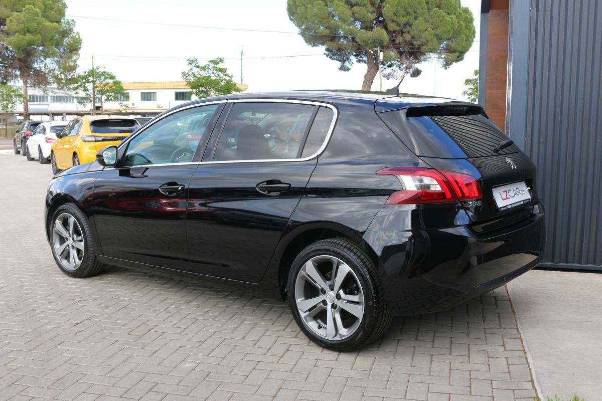 peugeot-308-2016-diesel-1560cc