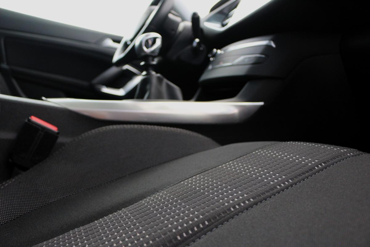 peugeot-308-2016-diesel-1560cc
