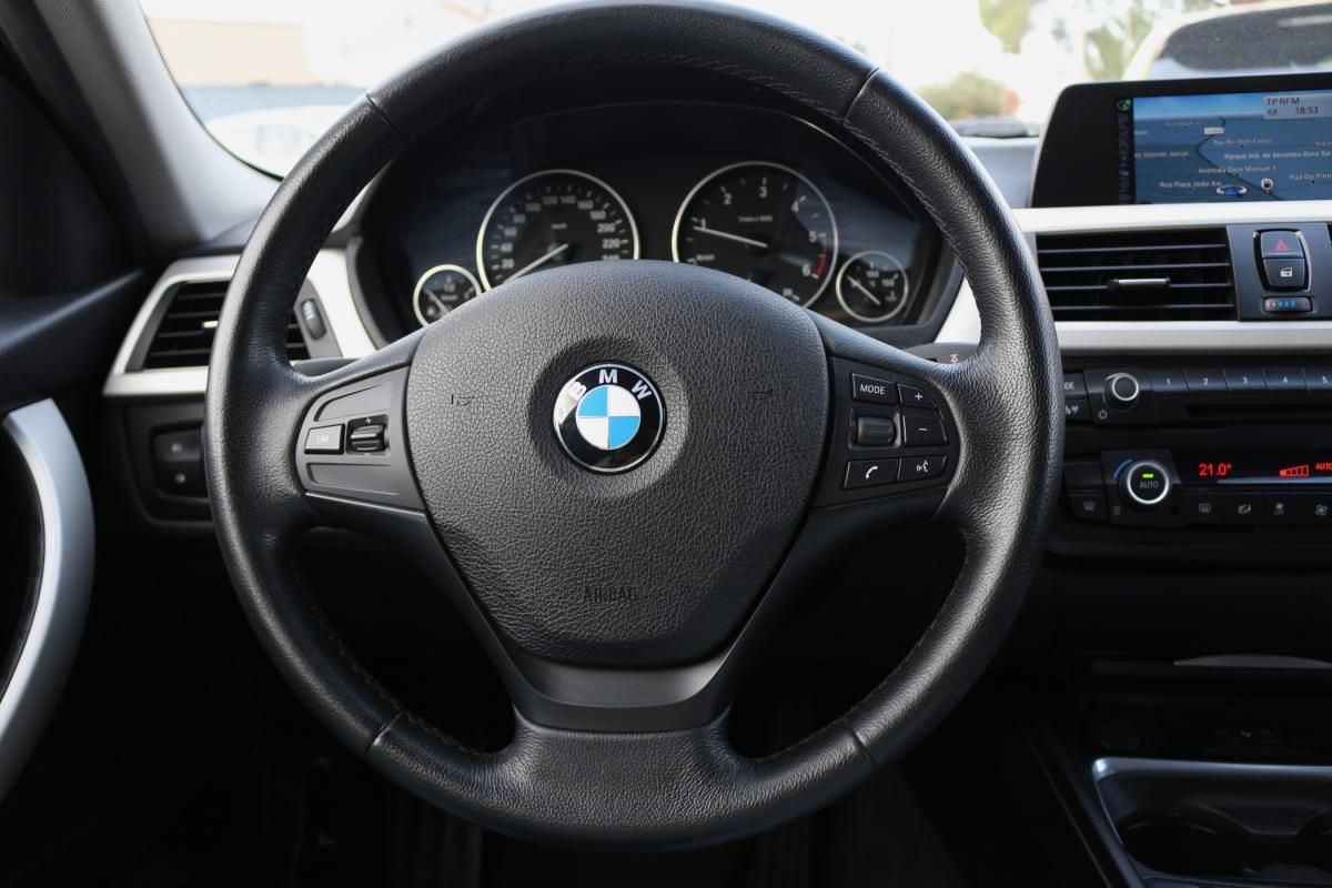 bmw-serie-3-2014-diesel-1995cc