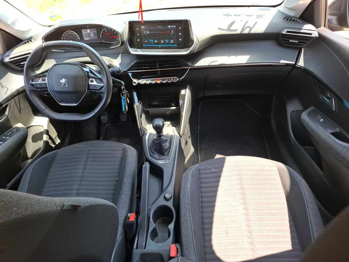 peugeot-208-2022-gasolina-1199cc