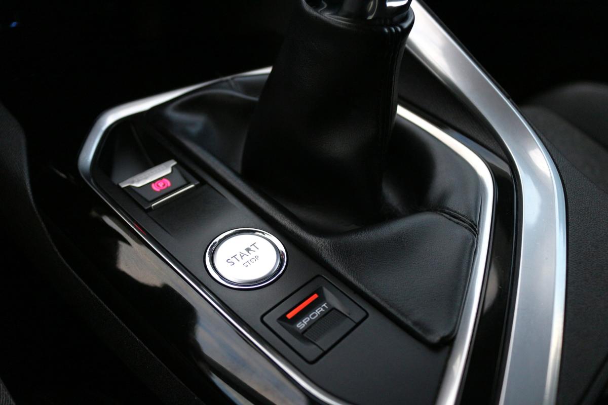 peugeot-3008-2016-gasolina-1199cc
