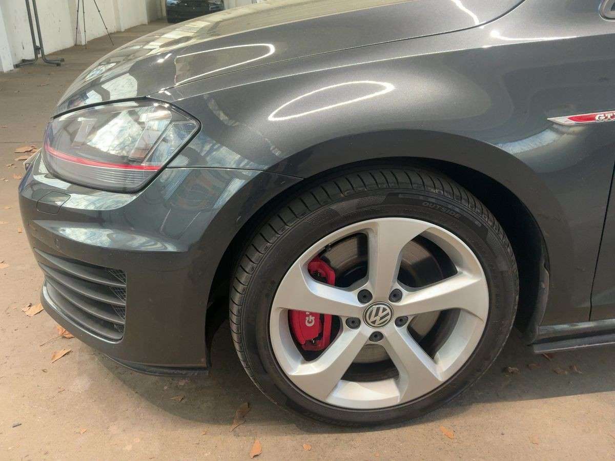 volkswagen-golf-2014-gasolina-1984cc