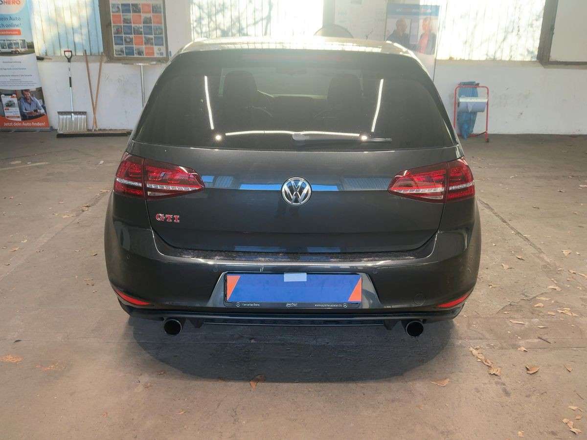 volkswagen-golf-2014-gasolina-1984cc