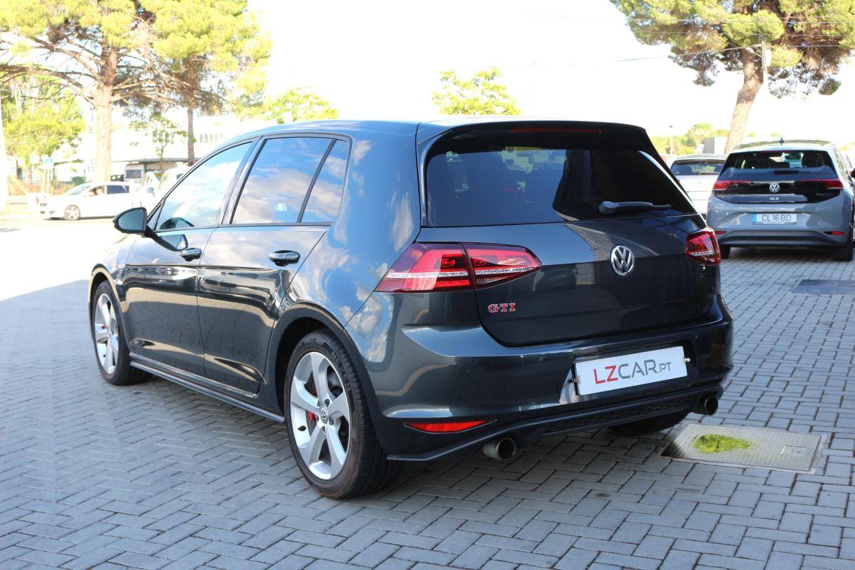 volkswagen-golf-2014-gasolina-1984cc