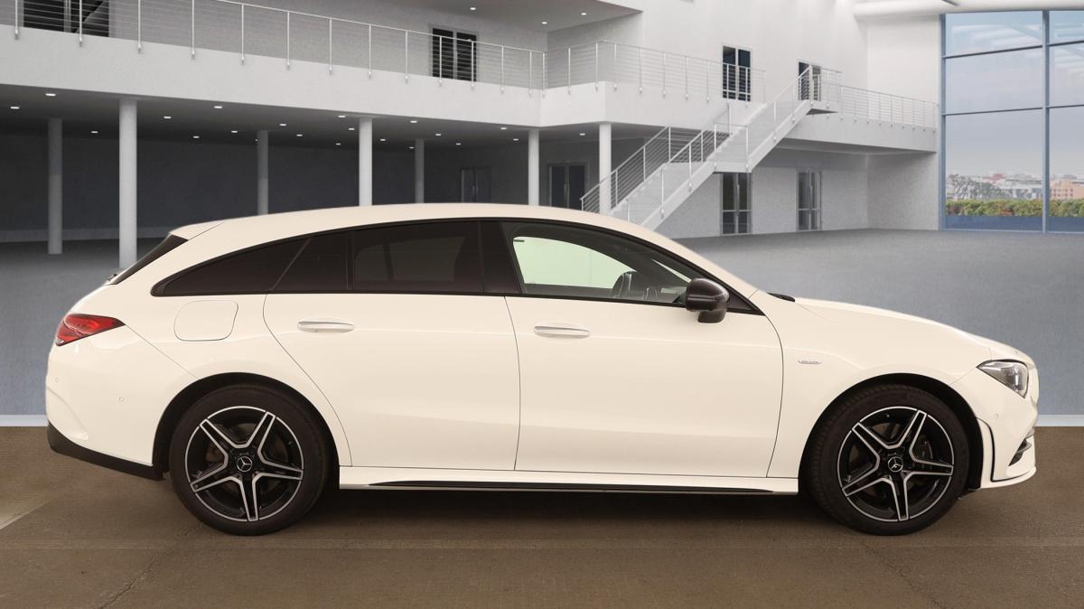 mercedes-benz-cla-2022-hibrido-a-gasolina-1332cc