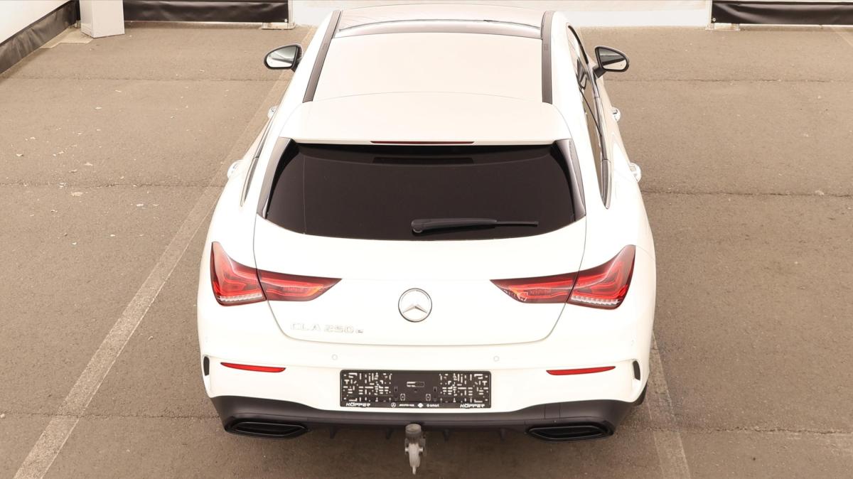 mercedes-benz-cla-2022-hibrido-a-gasolina-1332cc