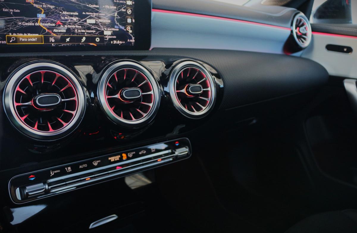 mercedes-benz-cla-2022-hibrido-a-gasolina-1332cc