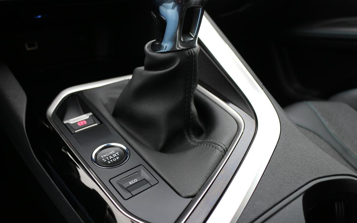 peugeot-3008-2021-gasolina-1199cc